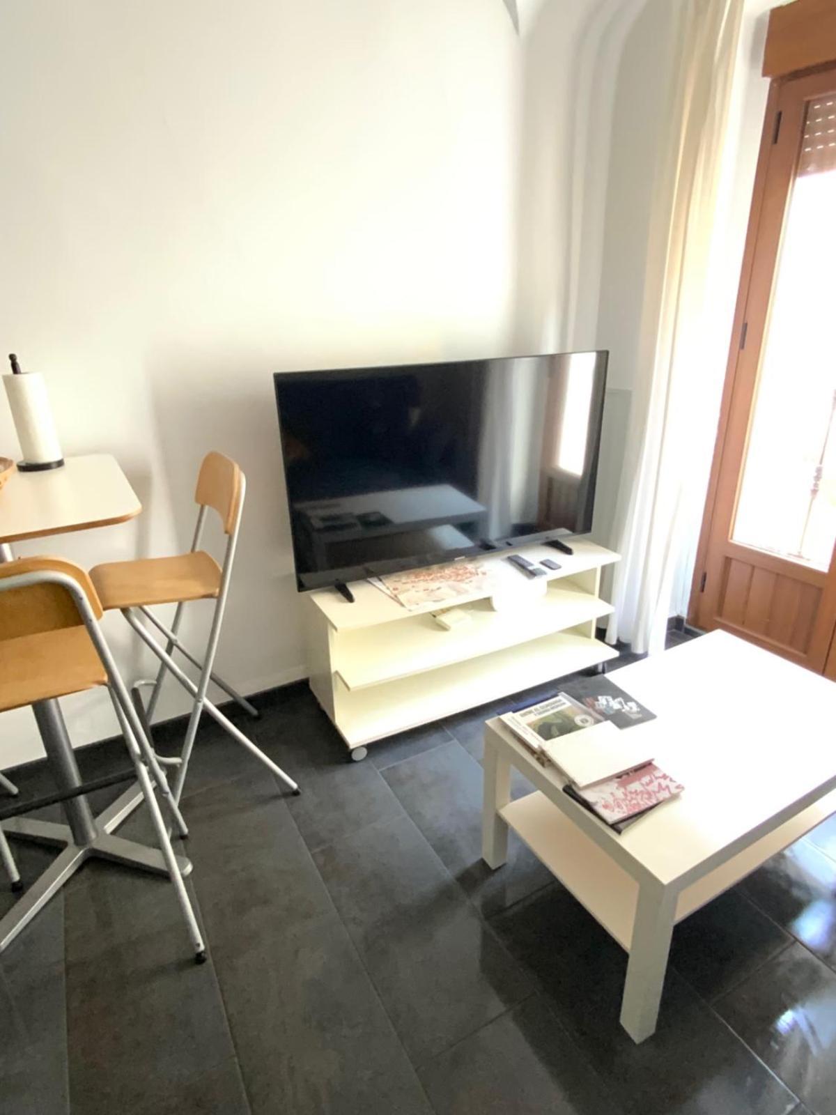 ᛕꮧℤεℝεs Apartament Caces Extérieur photo