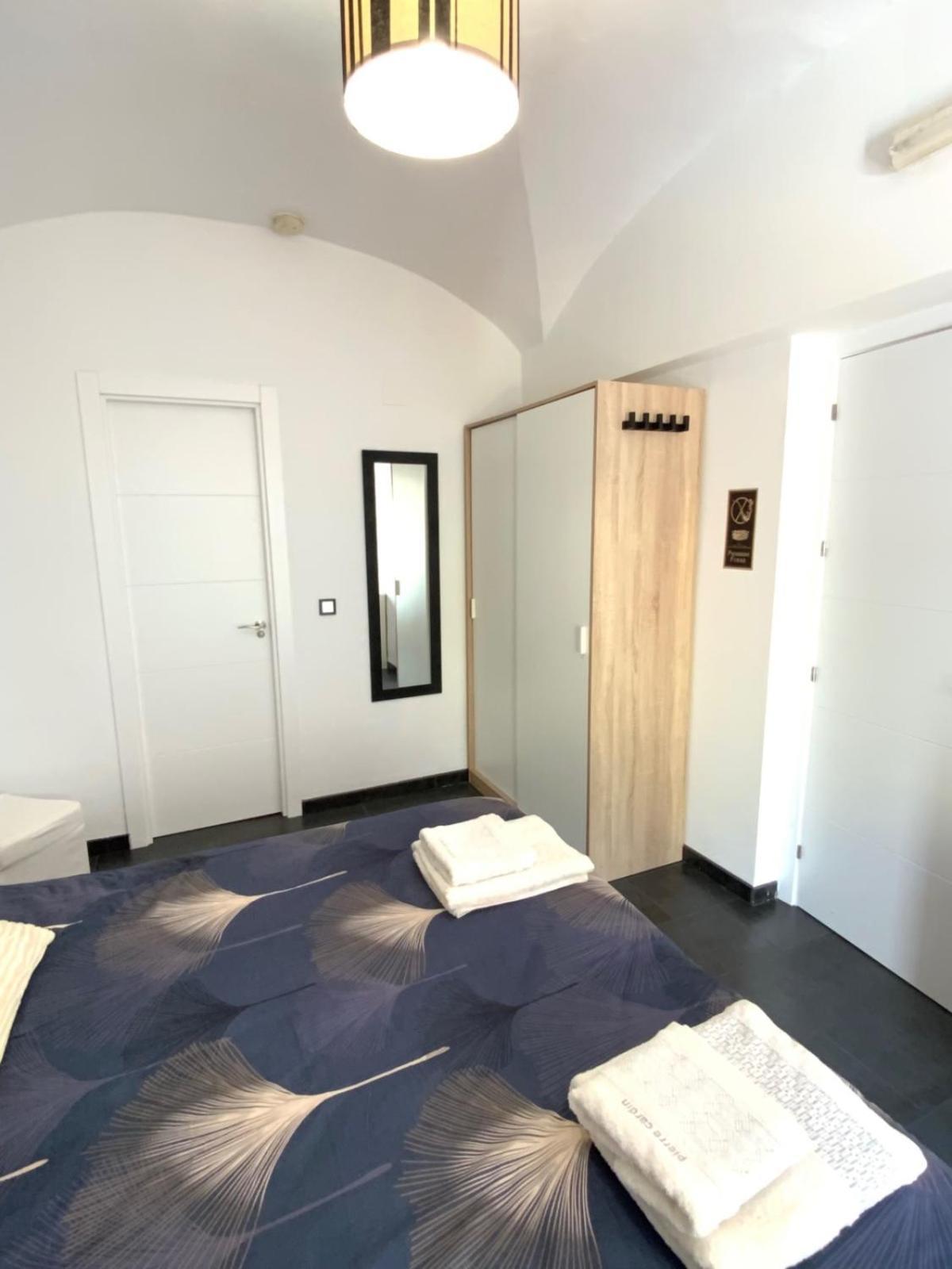ᛕꮧℤεℝεs Apartament Caces Extérieur photo