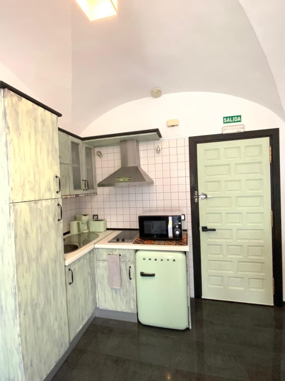 ᛕꮧℤεℝεs Apartament Caces Extérieur photo